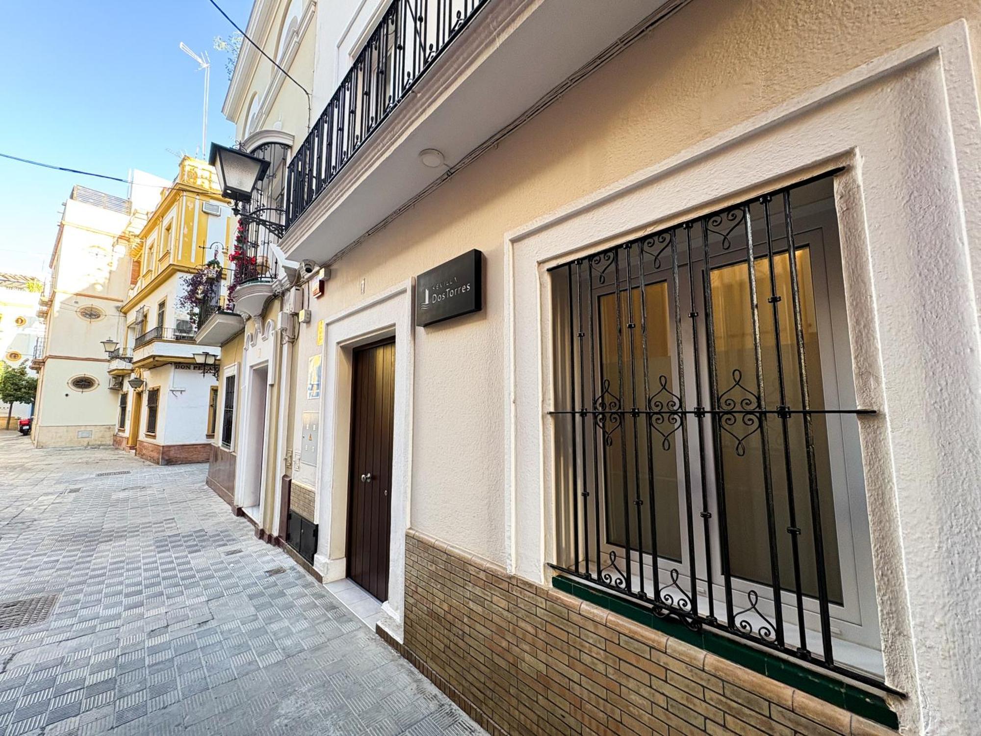 Sevilla Dostorres Esterno foto